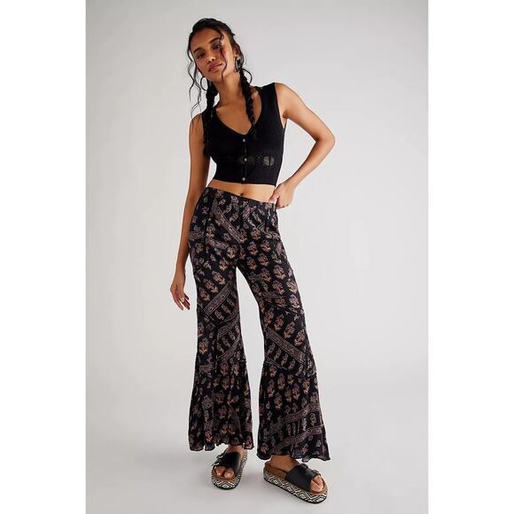 Free People Fiji Feelings Flare Boho Black Pants Size Large - Picture 1 of 7